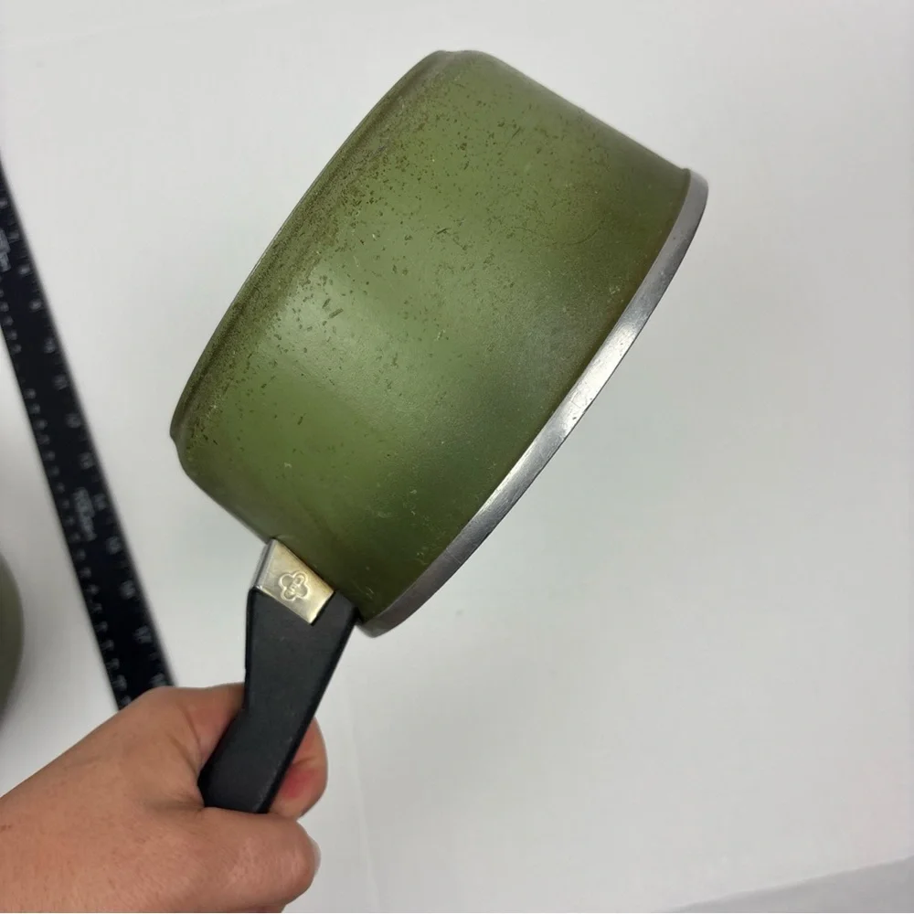 Vintage Club Pans Lot of 2 Avocado Green 1 and 1.5 Quart NO LIDS Cookware